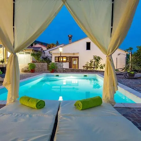 Mate Comfortable Krmpote-Vodice